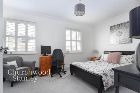 Second bedroom