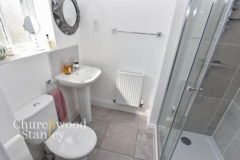 Second ensuite