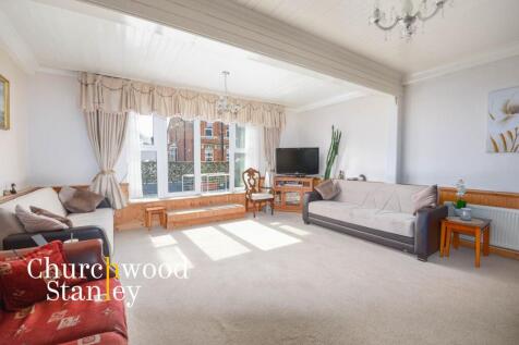 Open Plan Living and Dining Area