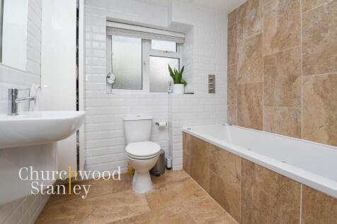 Bathroom (GF)