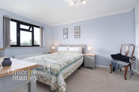 Second bedroom
