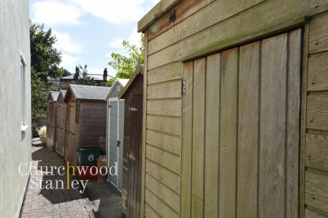Shed (in block)