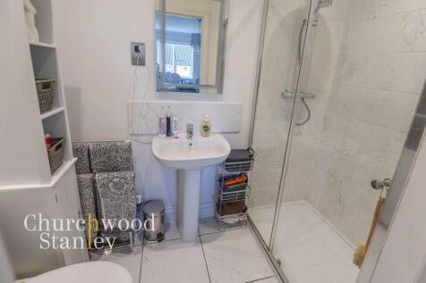 Ensuite shower room