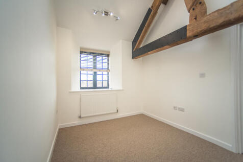 Bedroom.jpg