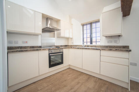 Kitchen1.jpg