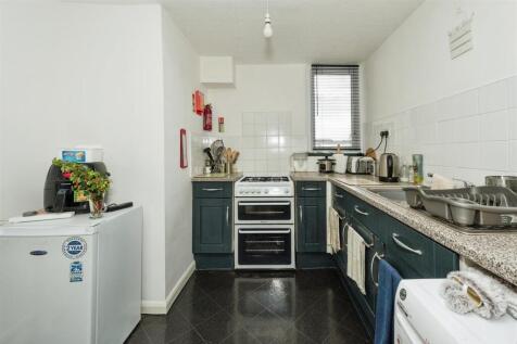 flat1yarfieldhallholbornhillmillomla185at01-21.jpg