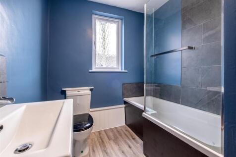 33 Surrey Street (8 of 14).jpg