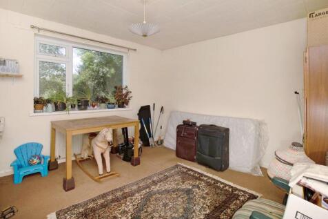 Photo 33