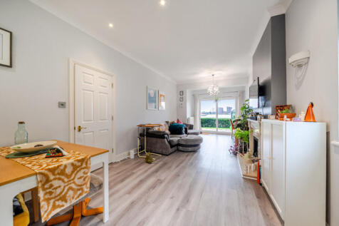 1360368-6-68dfb79...