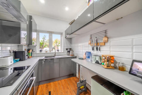 1360368-7-68dfb7a...