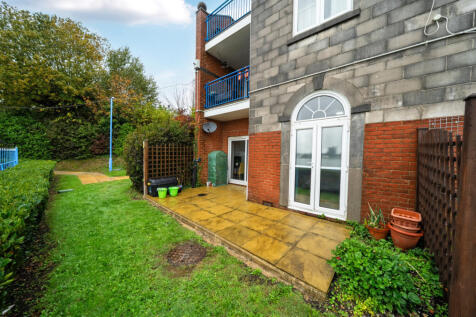 1360368-15-68dfb8...