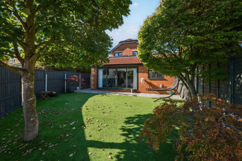 1370534-5-68f0e2b...