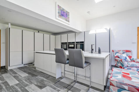 1370534-14-68f0e2...