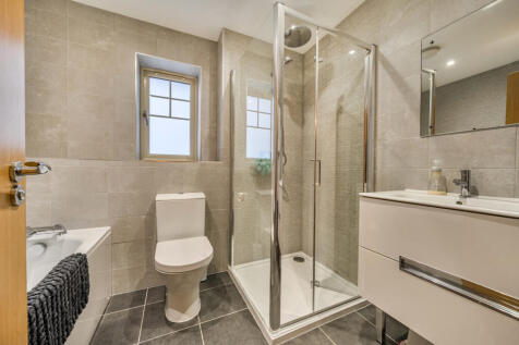 1376061-11-690e17...