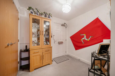 1376786-19-690e12...