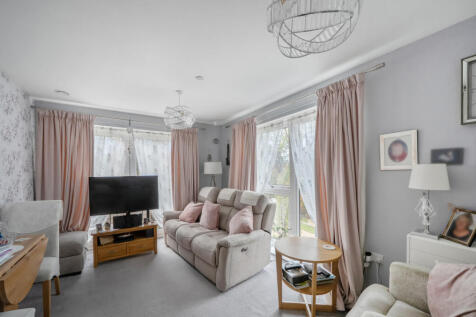 1376786-8-690e10e...