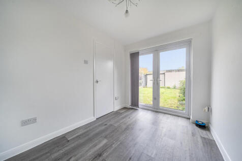 1364958-15-68e7ce...