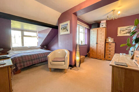 58 Glebe Close - Bed 1