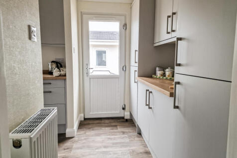 Kitchen (1)