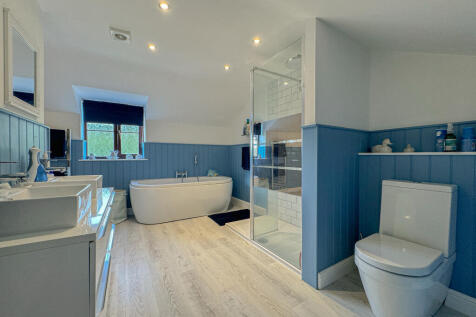 En Suite (2)