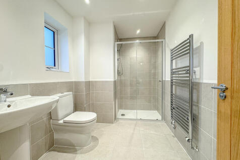 Bedroom One En-Suite