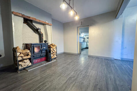 Dining room (2)
