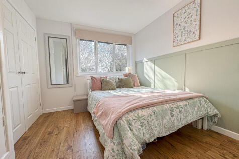 Bed 1