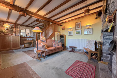 Sitting Room (2)