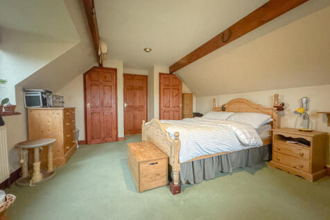 Bed 1 (2)