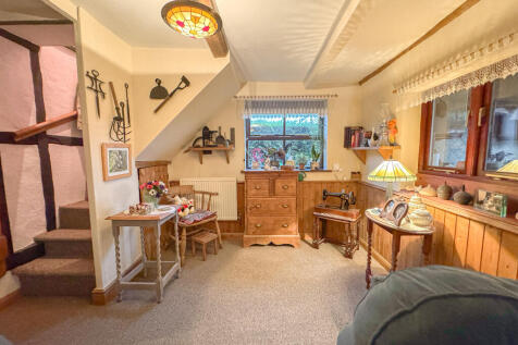 Sitting Room (5)