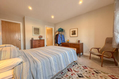 Bed 1 (4)
