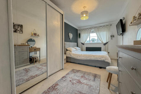 Bed 1