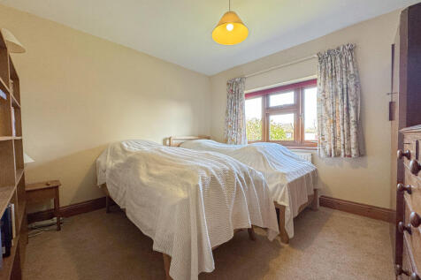 Bed 4