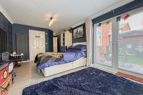 Bedroom (Ground Floor) (2)
