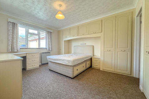 Bed 1