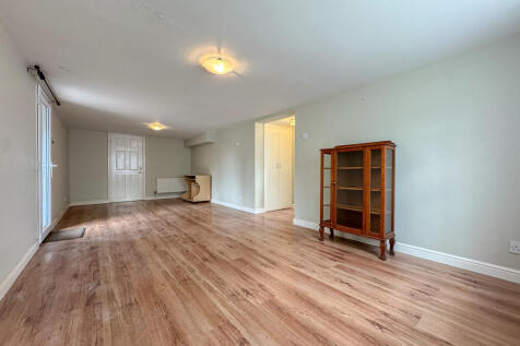 Ground Floor - Living (2)