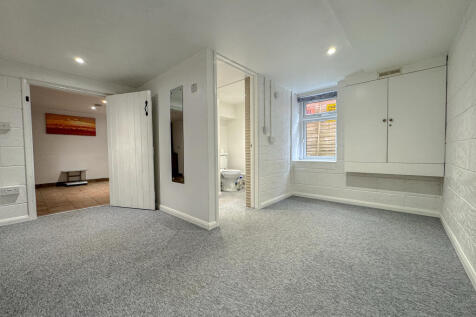 Ground Floor - Bedroom 2