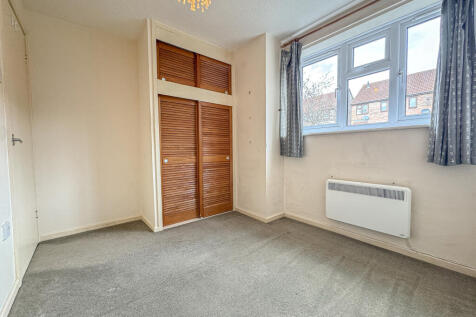 Bedroom (2)