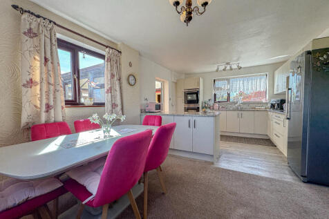 Kitchen Dining Room
