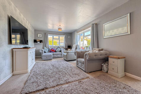 Annexe living room