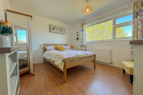 Bed 1