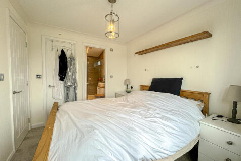 15 Green Crize - Bed 1 (2)