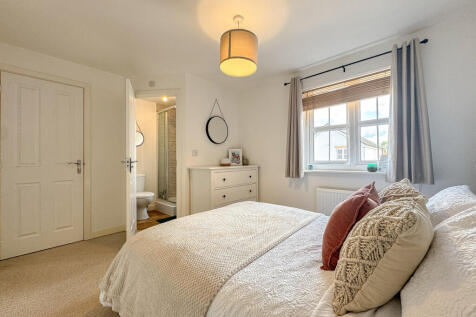 Bed 1 (2)