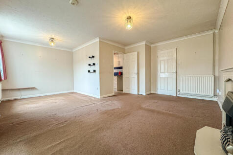 Living Dining Room (2)
