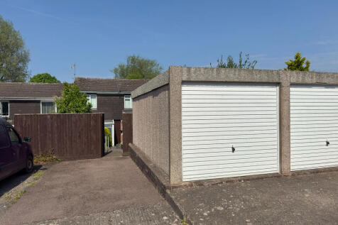 Garage &amp; Parking