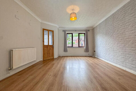 Living Room (2)