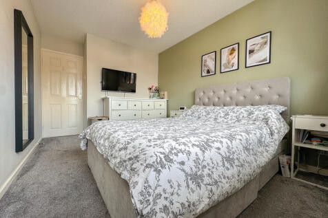 Bed 1 (2)