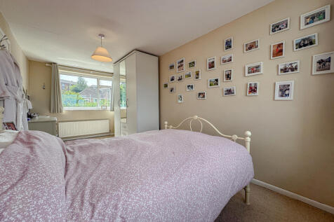 Bed 1 (4)