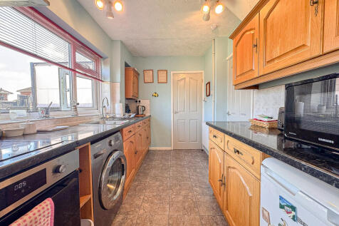 Kitchen (2)