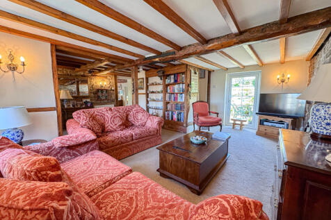 Living Room (4)
